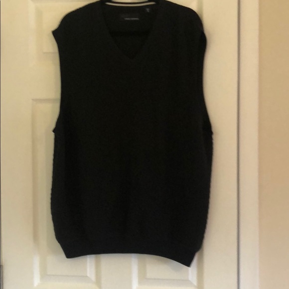 Greg Norman Collection Other - Greg Norman box stitch sweater vest